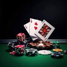 Live dealer baccarat table streamed on a Philippine mobile phone via phmerry